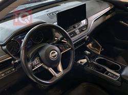 نيسان ألتيما